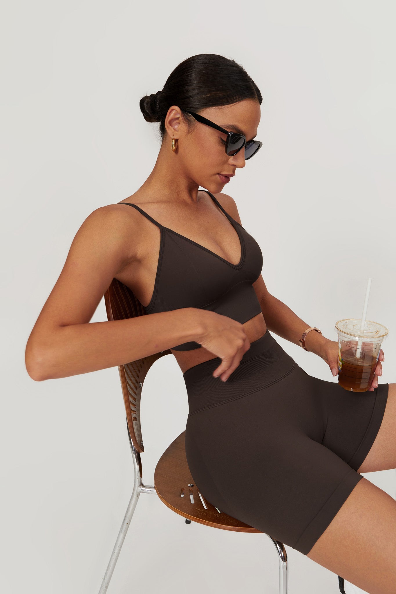 Briana Minimalistic Sports Bra - Brown