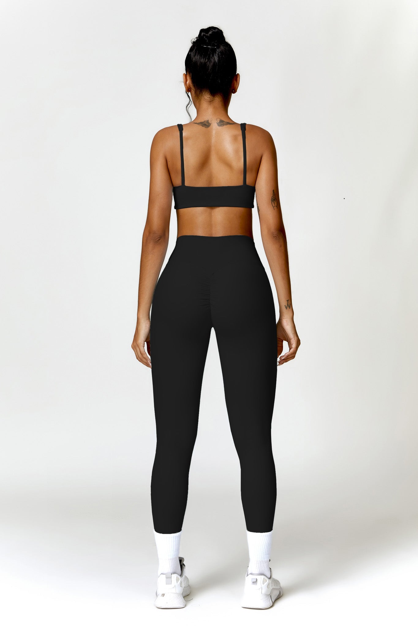 Camila Sports Bra - Black