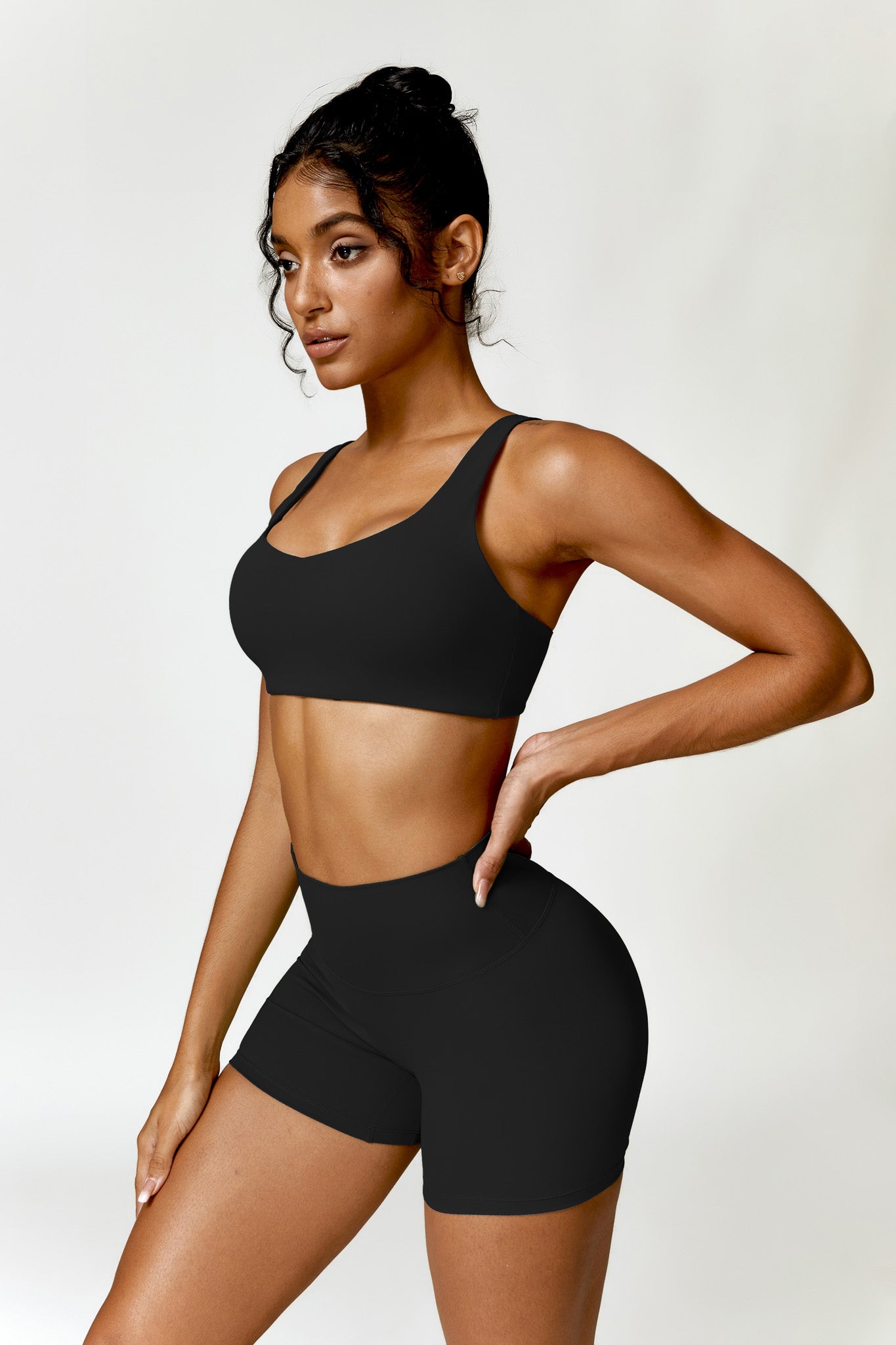 Camila Sports Bra - Black