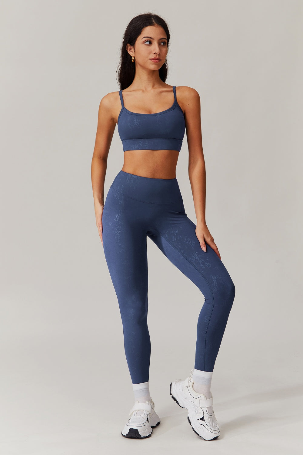 Emily Sports Bra - Navy