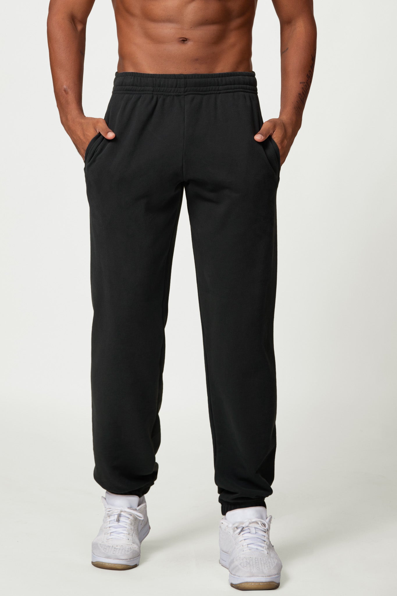 Momentum Sweatpants - Black