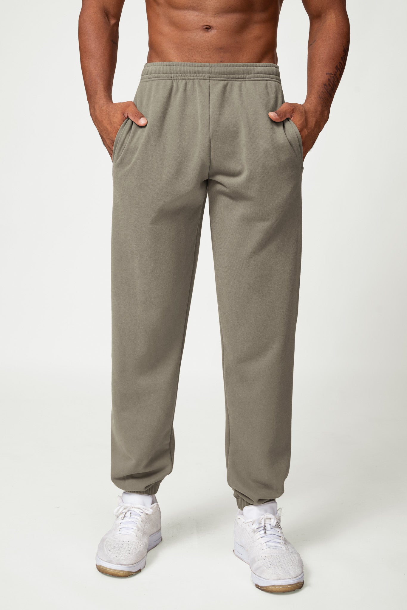 Momentum Sweatpants - Gray