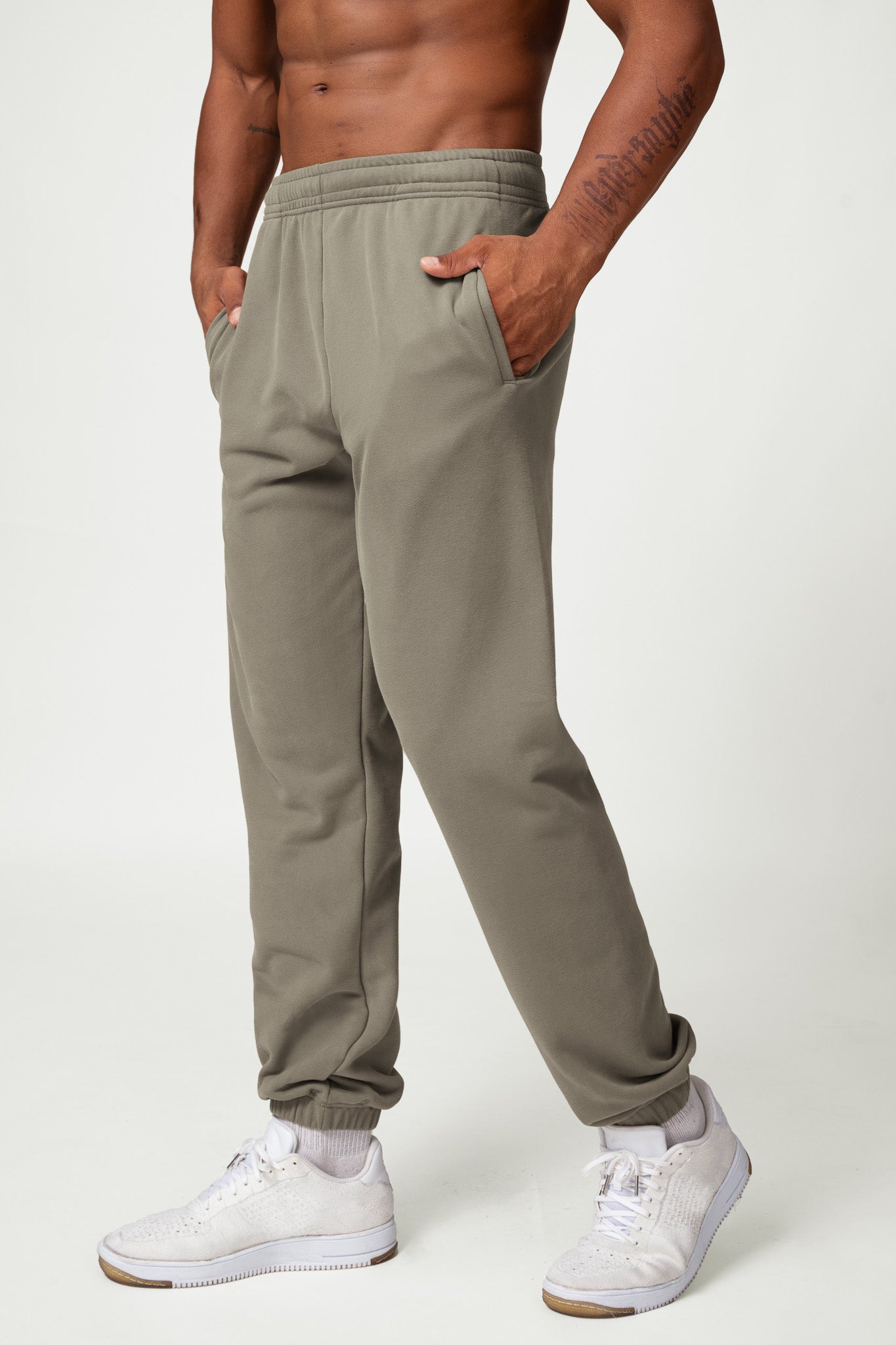 Momentum Sweatpants - Gray