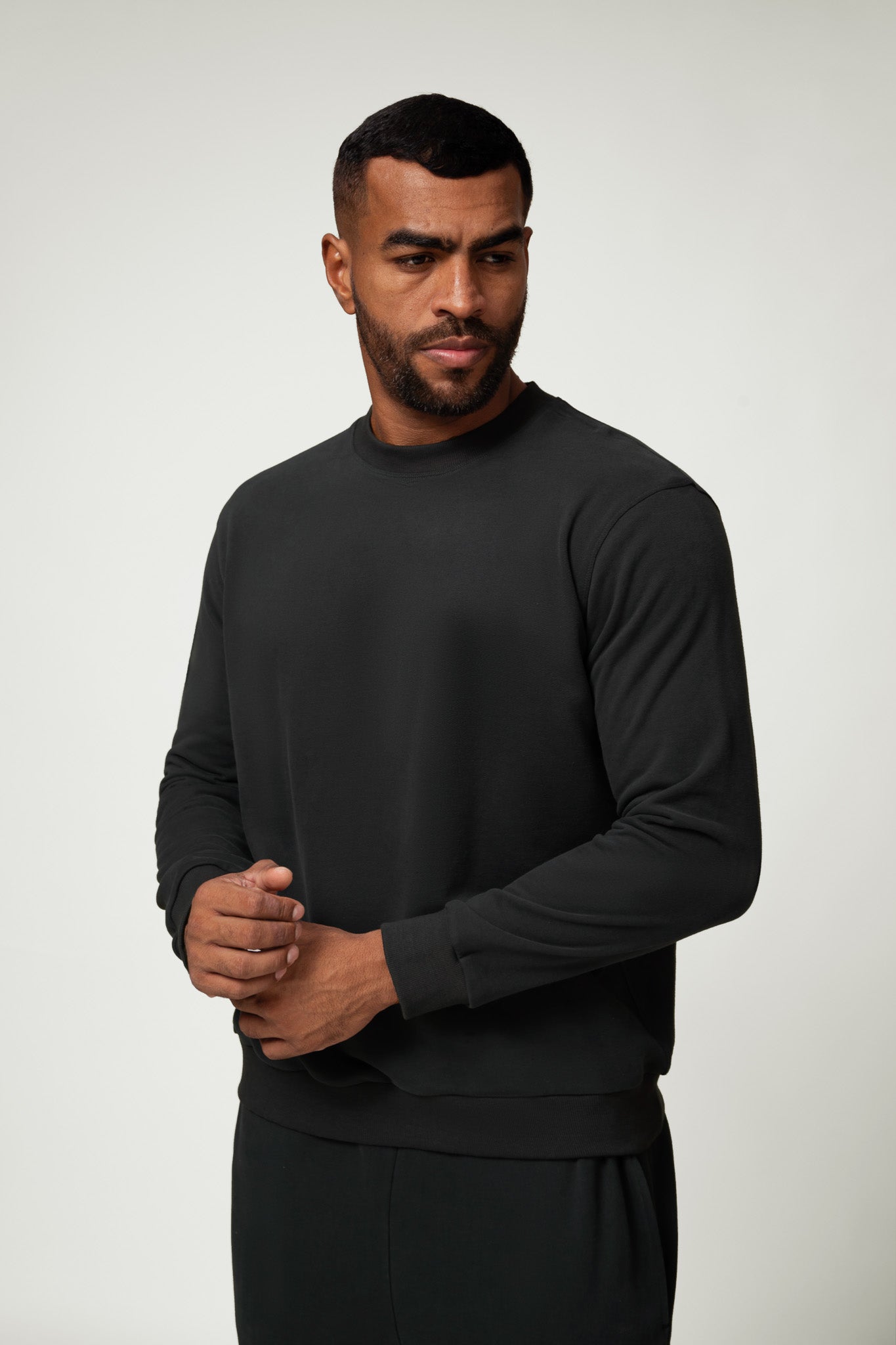 TurboFit Sweatshirt - Black