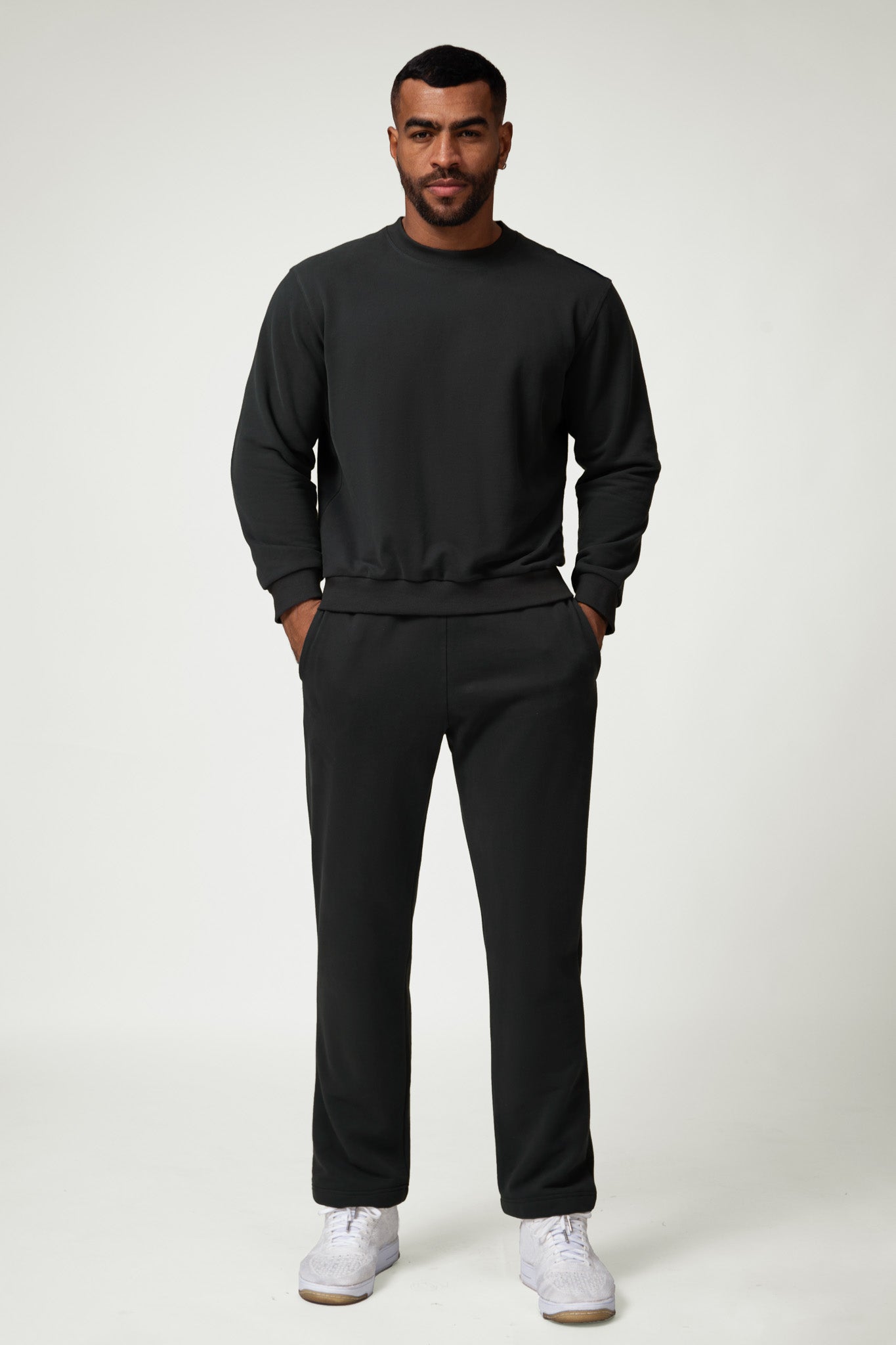 TurboFit Sweatshirt - Black