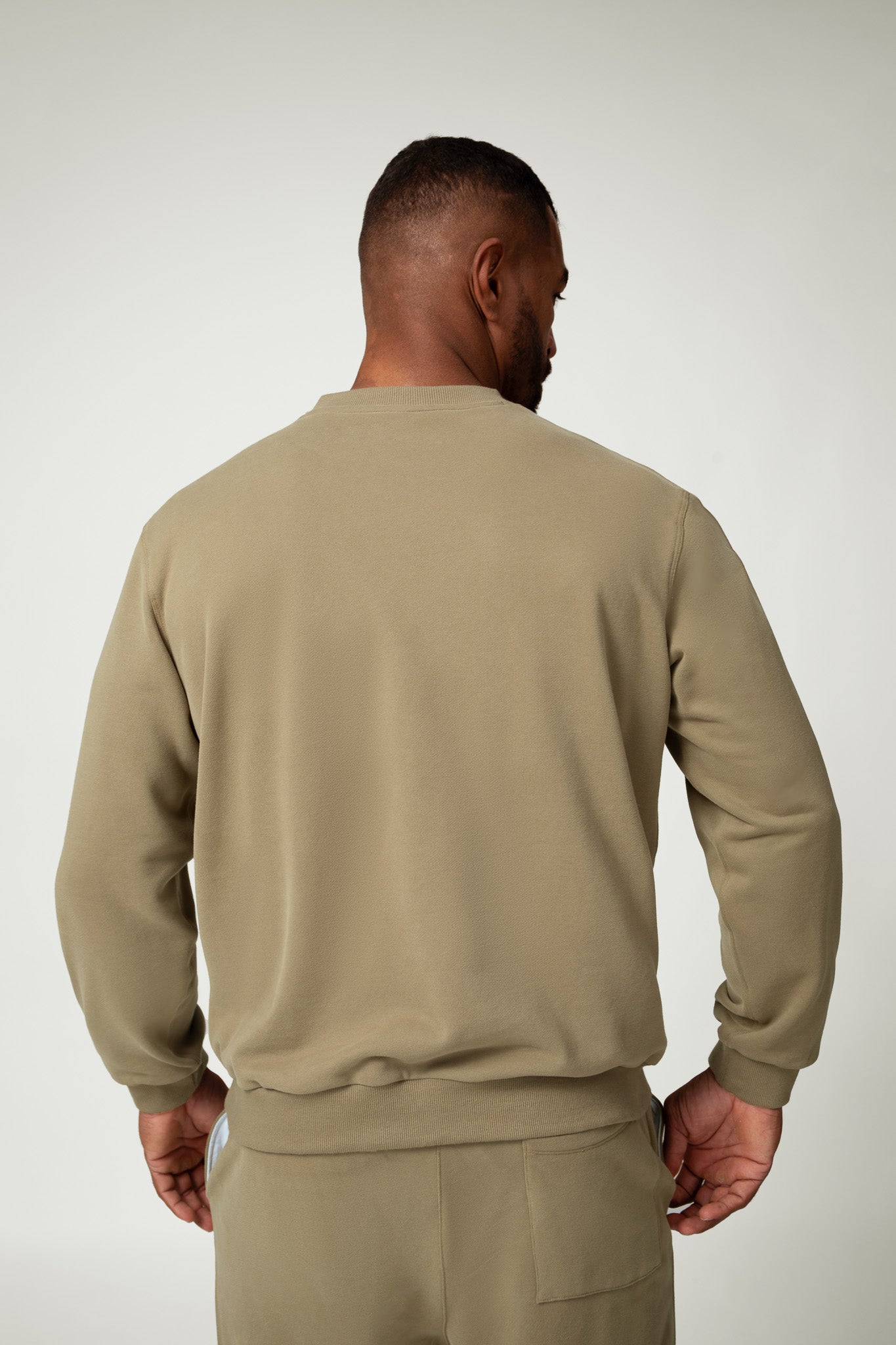 TurboFit Sweatshirt - Nude