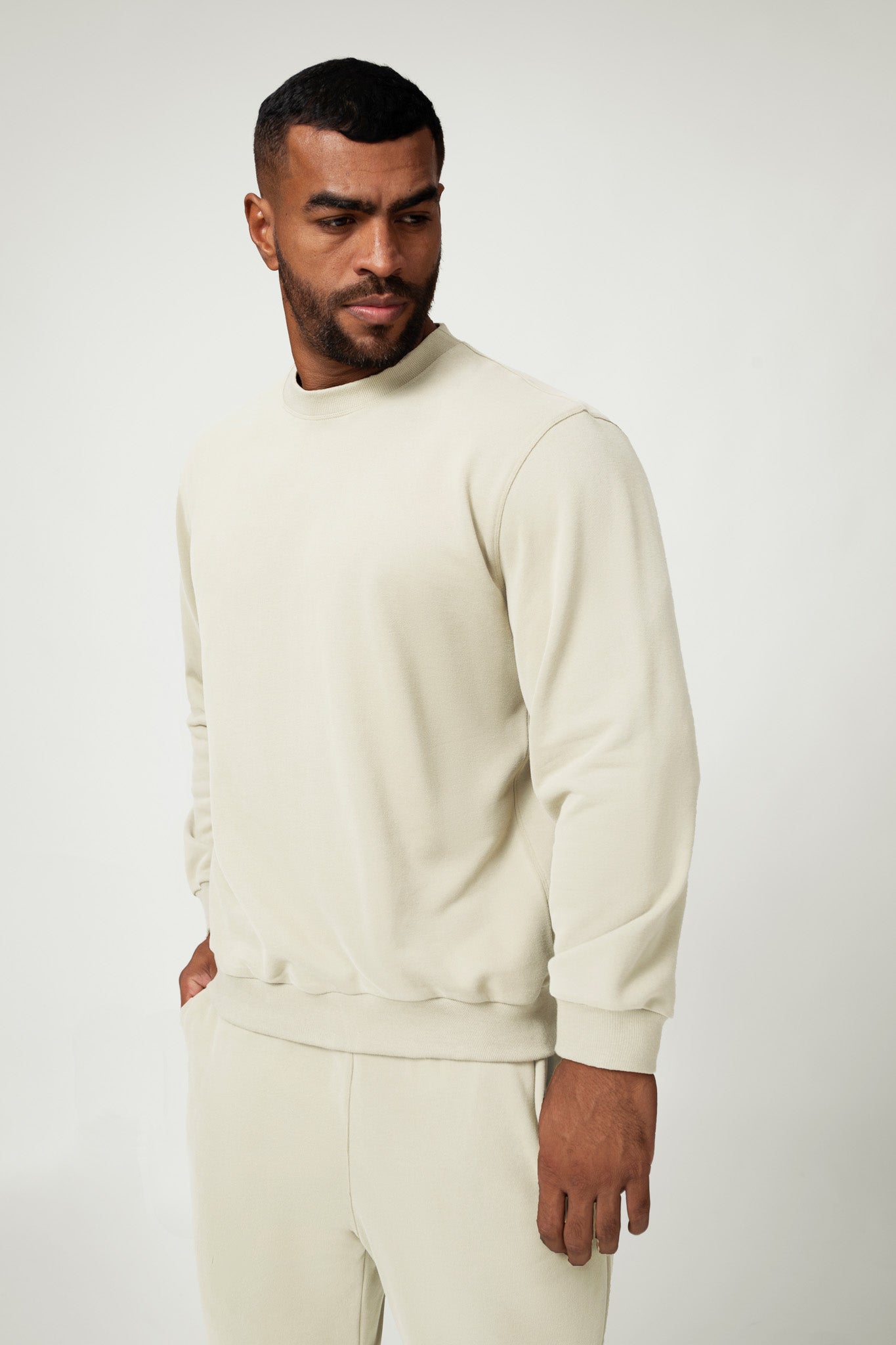 TurboFit Sweatshirt - Cream