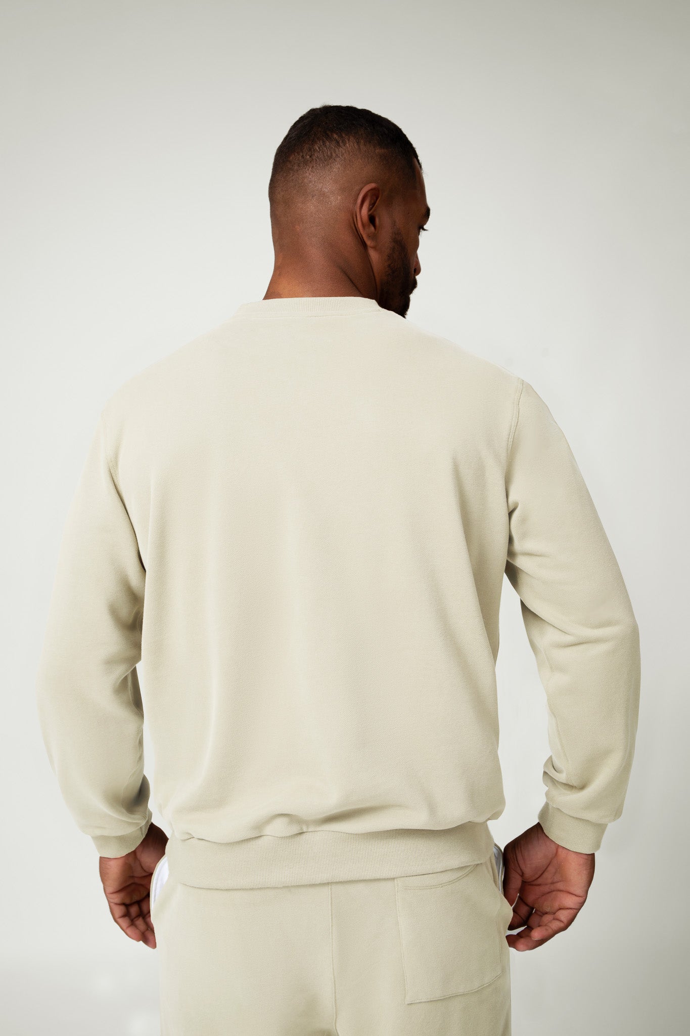 TurboFit Sweatshirt - Cream