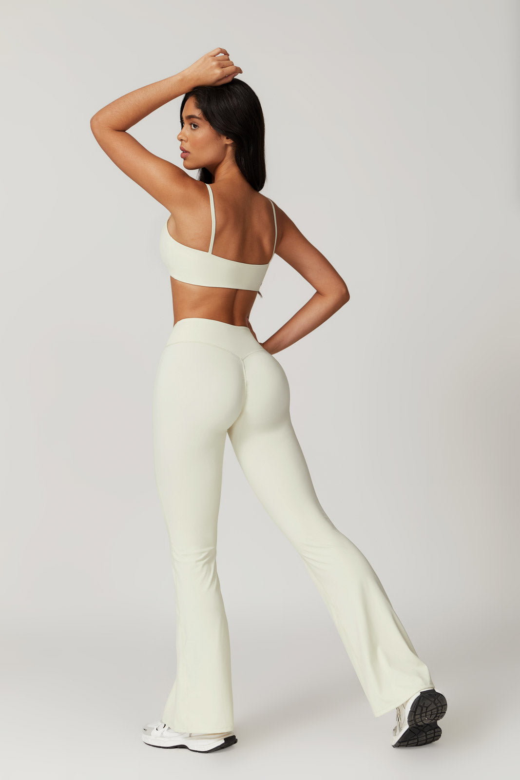 Zoe Sports Bra & Leggings Set - Cream